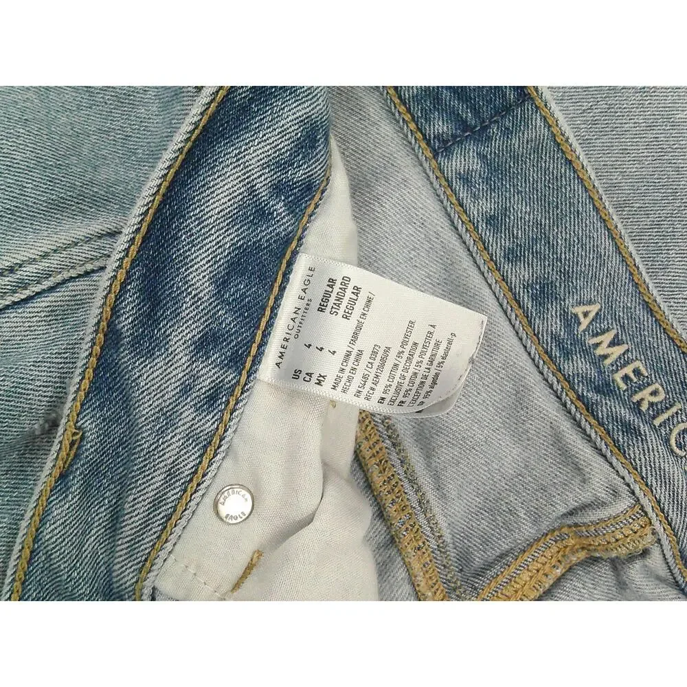 American Eagle AE Distressed Mom Jeans - Picture 8 of 8